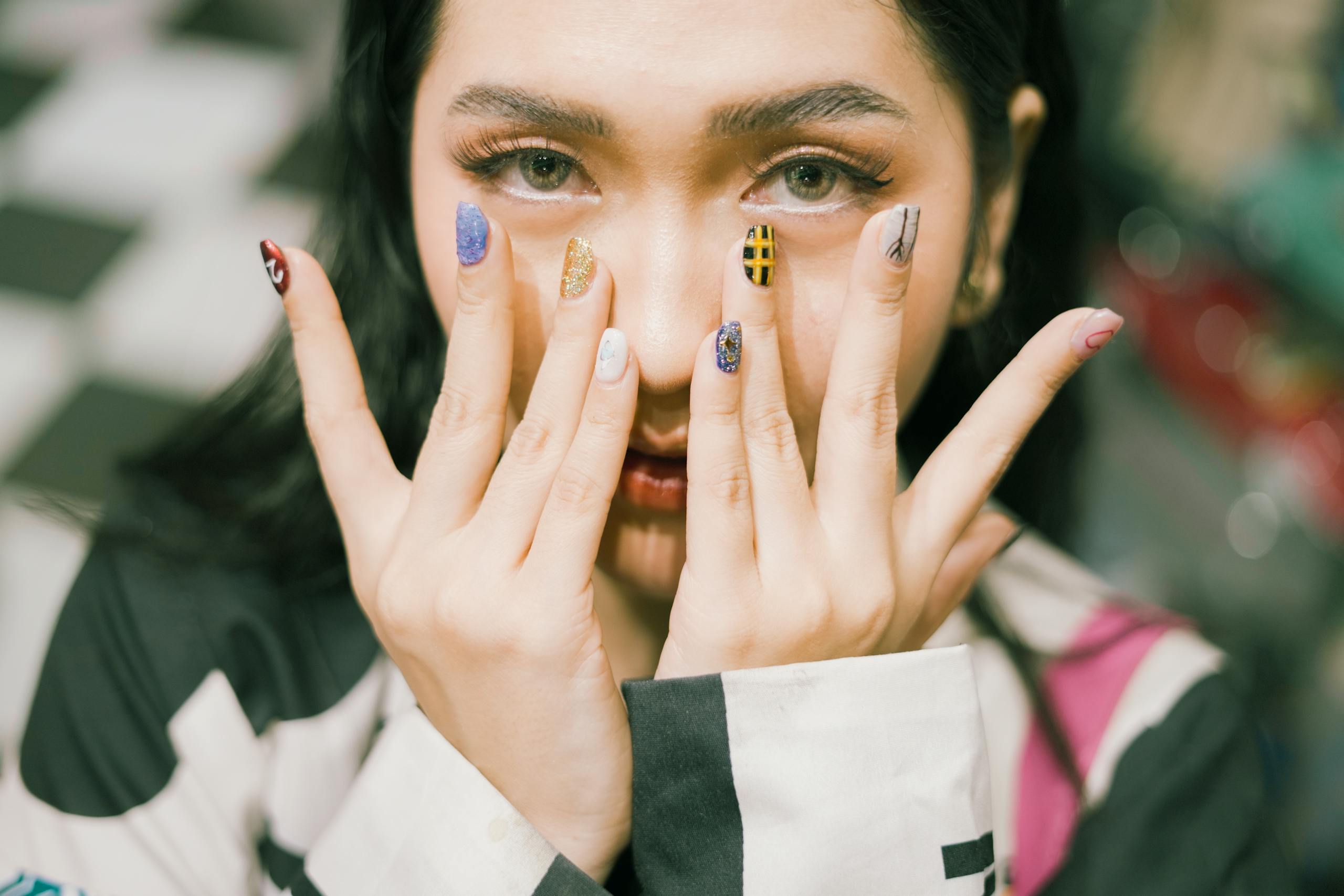 Mở tiệm nail đầu tiên